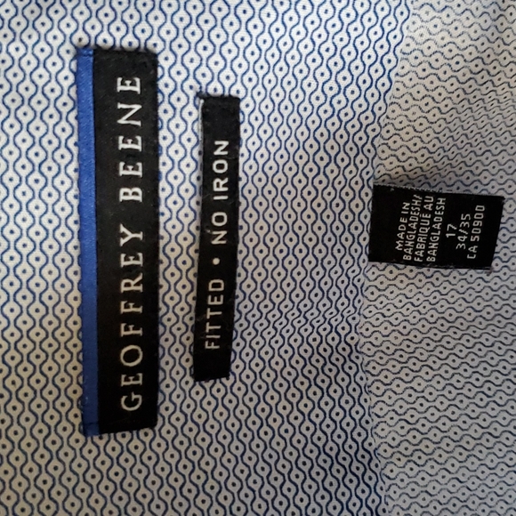 Men's blue Geoffrey Beene casual button down shirt. Neck 17, 34 by 35 - Picture 4 of 7